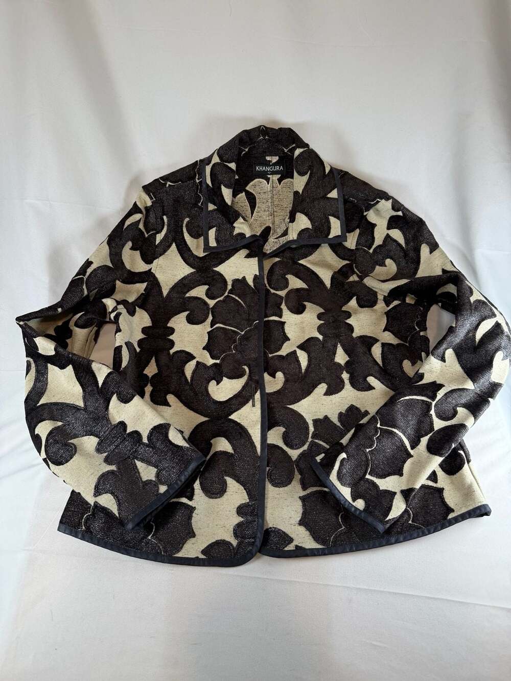 Khangura Womens Jacket Size L Black White Brocade Floral Button Blazer Whimsigot